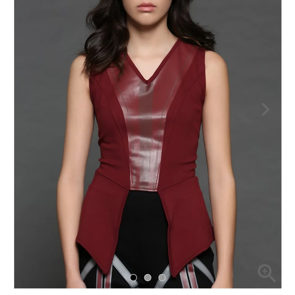 NWT HerUniverse WandaVision Peplum Top XL